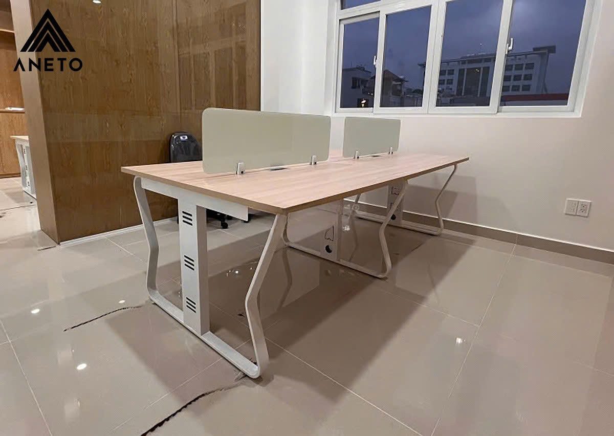 Bàn họp 2m – Giải pháp tối ưu cho không gian họp vừa và nhỏ Bàn họp 2m – Giải pháp tối ưu cho không gian họp vừa và nhỏ