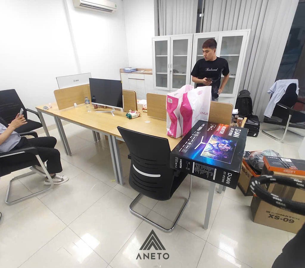 Dự Án Lắp Đặt Nội Thất Văn Phòng ANETO Tại Trần Quốc Hoàn