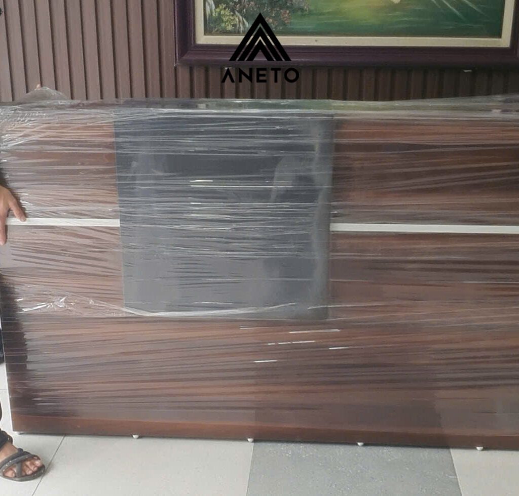Dự án thiết kế – sản xuất – thi công quầy lễ tân văn phòng tại Trung Kính, Hà Nội Dự án thiết kế – sản xuất – thi công quầy lễ tân văn phòng tại Trung Kính, Hà Nội