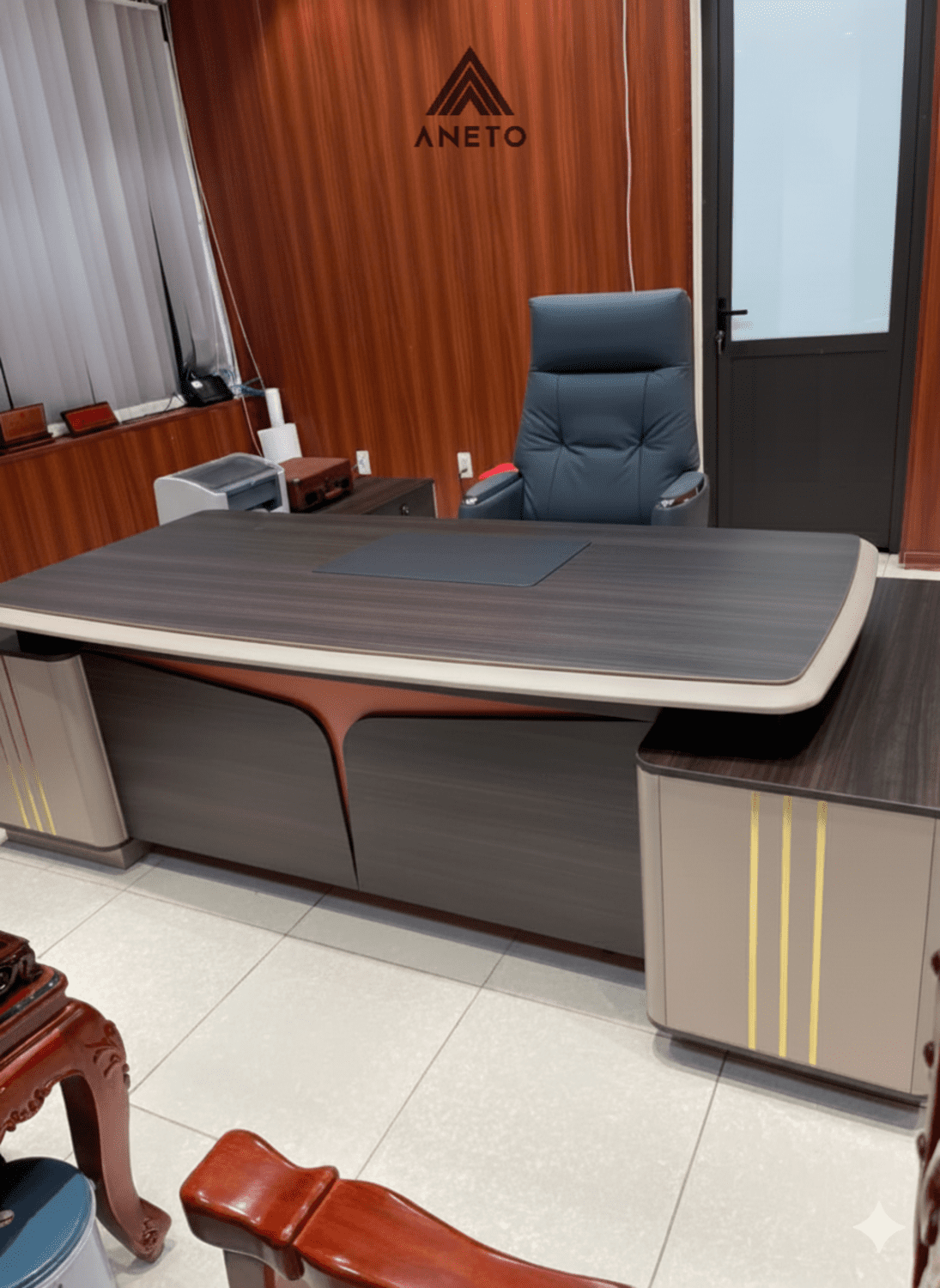 Dự Án Lắp Đặt Bàn Ghế Giám Đốc Nhập Khẩu Tại Thanh Hóa Dự Án Lắp Đặt Bàn Ghế Giám Đốc Nhập Khẩu Tại Thanh Hóa